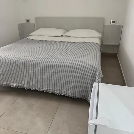 Oda ve Kahvaltı Gemini Crotone